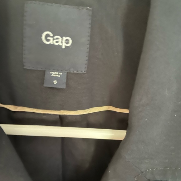 Gap Jacket - Picture 2 of 2